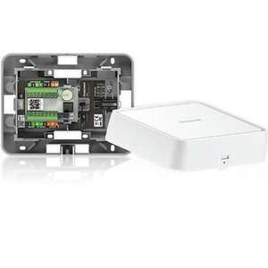 Centrale 2 lecteurs + coffret plastique + alim PoE ou 12vcc + pile